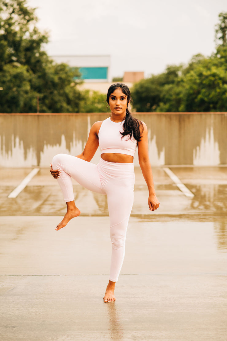 Pretty In Pink Scallop Laced Leggings