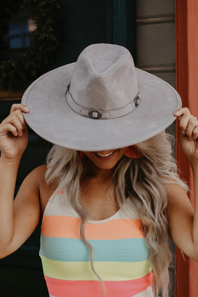 Grey Suede Buckle Band Wide Brim Hat