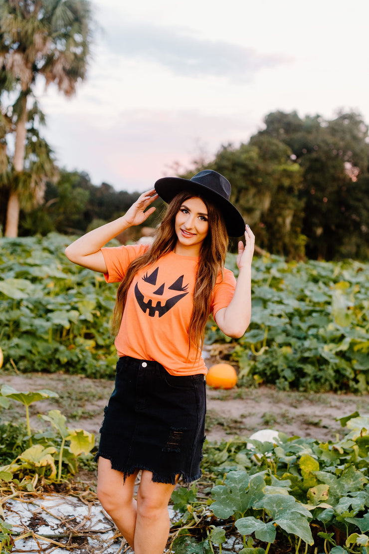 Pumpkin Face Graphic Tee (Orange)