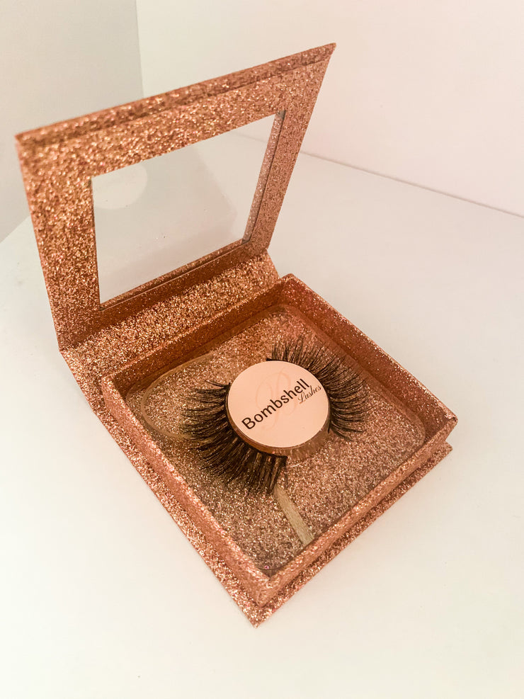 "Urban Kait" Bombshell False Lash