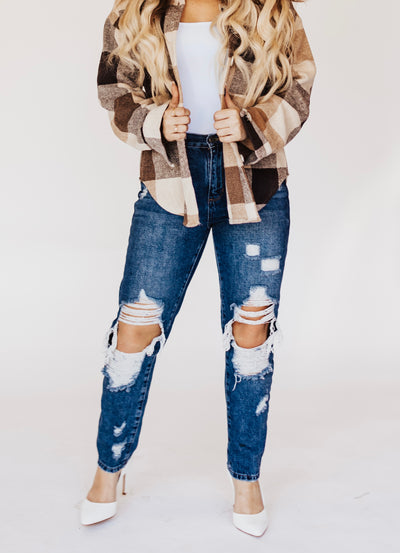 Everyday Distressed High Wasted Girlfriend Jeans (Dark Denim)