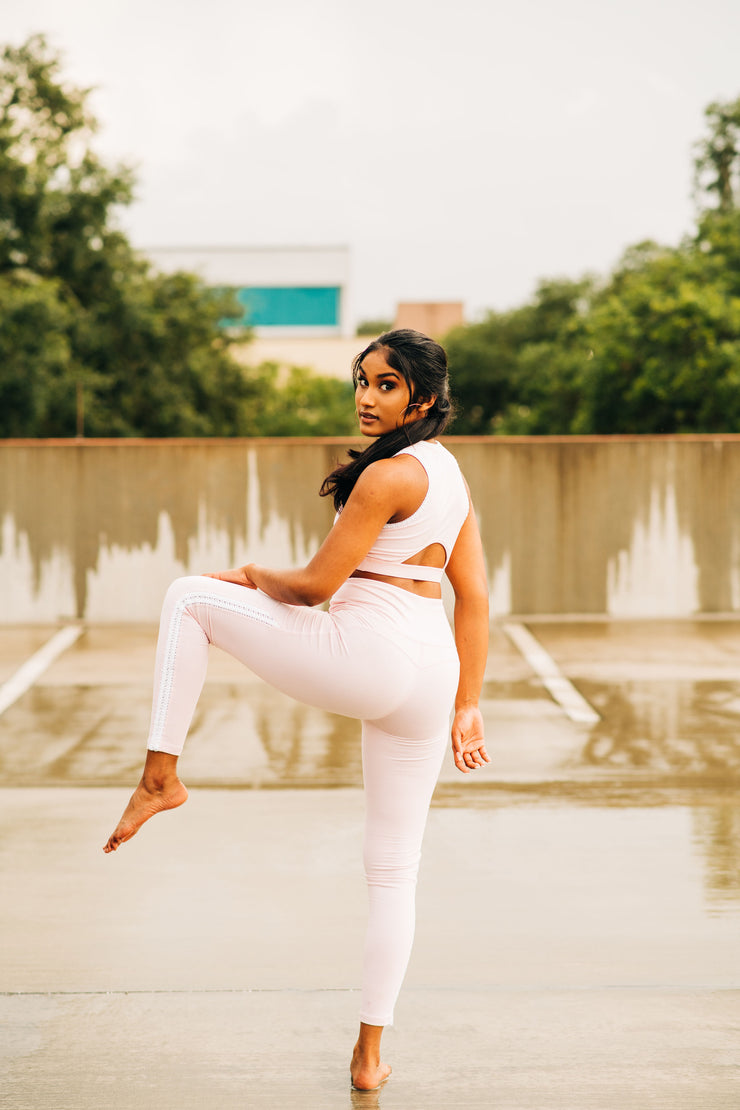 Pretty In Pink Scallop Laced Leggings