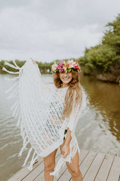 Bohemian Beach Babe Tassel Shawl (Ivory)