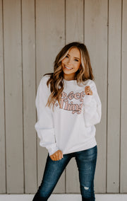 Sweet Thing Graphic Sweatshirt