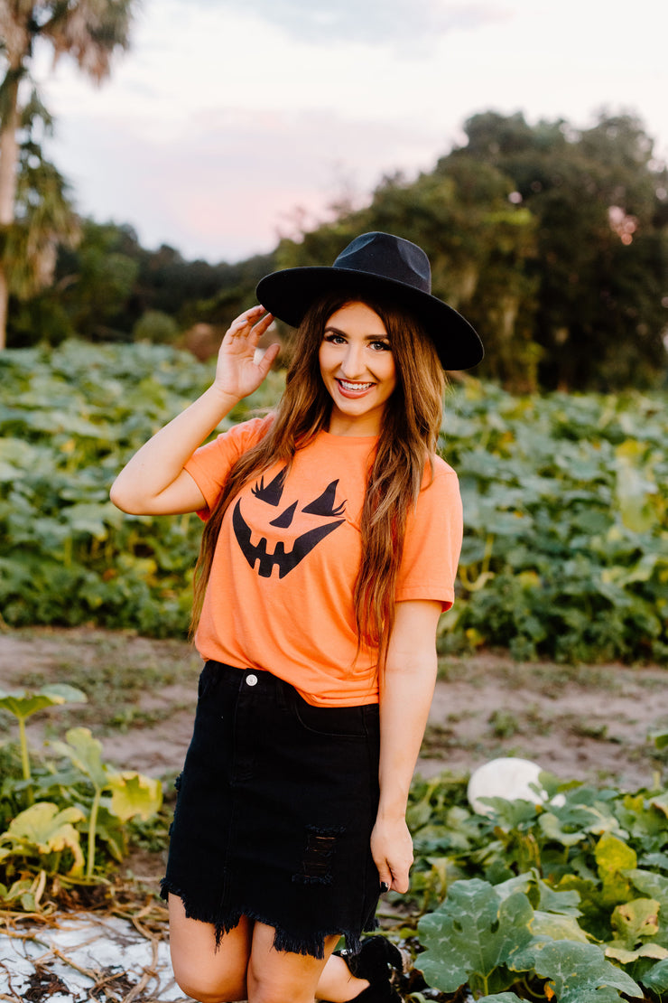 Pumpkin Face Graphic Tee (Orange)