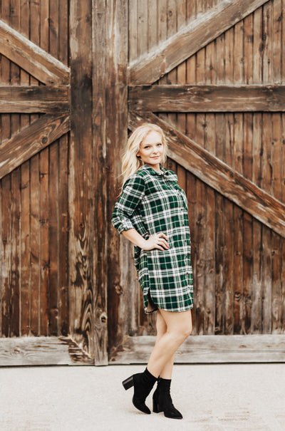 Stay Cozy Shearling Button Down Plaid Dress (Green)