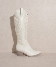 Giddy’ on Up Faux Leather Western Boots (Ivory)