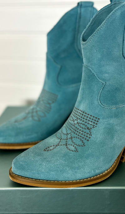 Carrie Suede Texan Leather Ankle Boots (Sky Blue)