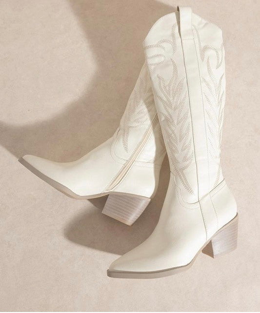 Giddy’ on Up Faux Leather Western Boots (Ivory)